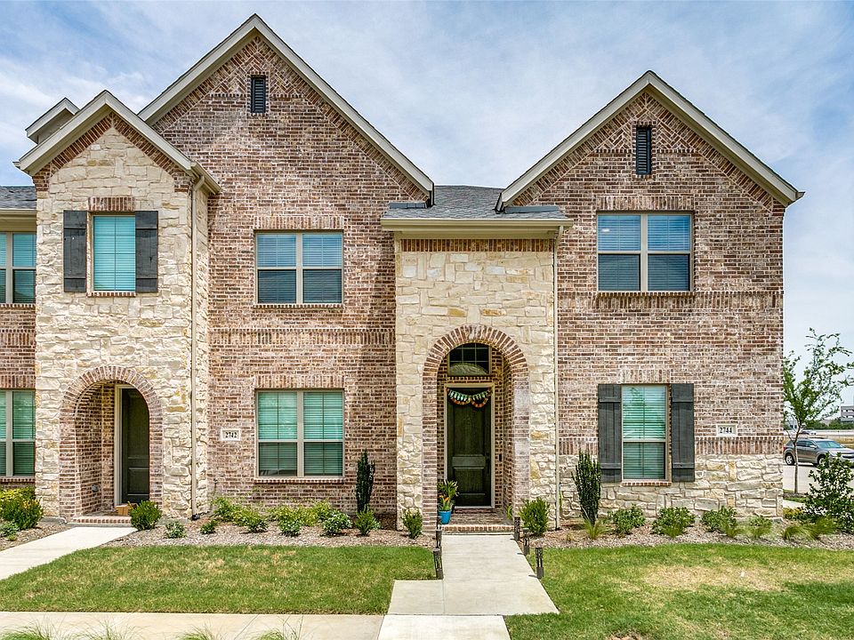 1st image of 2744 Parkview Pl