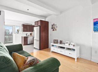302 2nd St APT 10L, Brooklyn, NY 11215