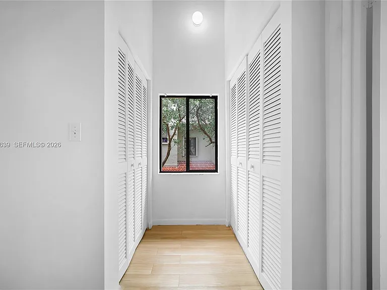 21378 Marina Cove Cir #11-B — Photo 34