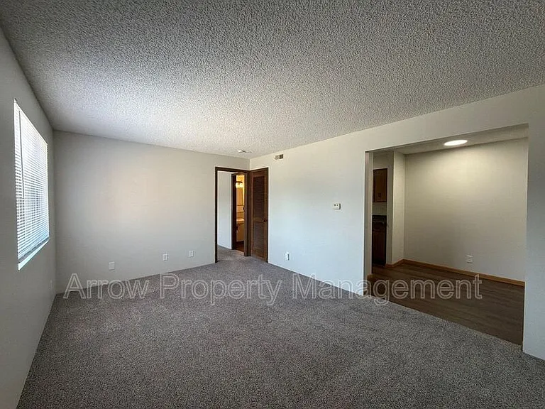 1431 D St #8 — Photo 6