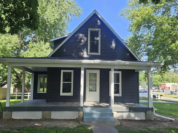 959 N Broadway St, Wahoo, NE 68066