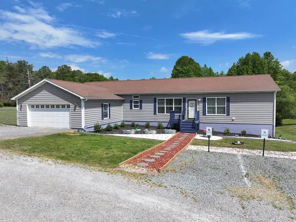 304 Song Bird Ln, Danville, VA 24540