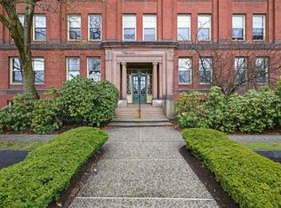 54 Forest St APT 320, Medford, MA 02155