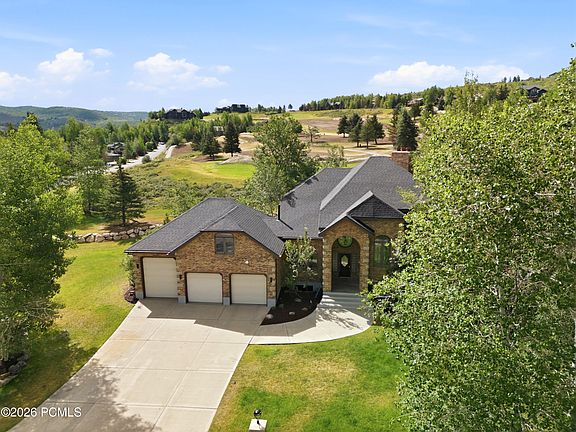 3rd image of 3535 Homestead Rd