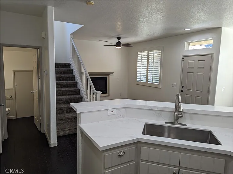 27 Picket Ln — Photo 20