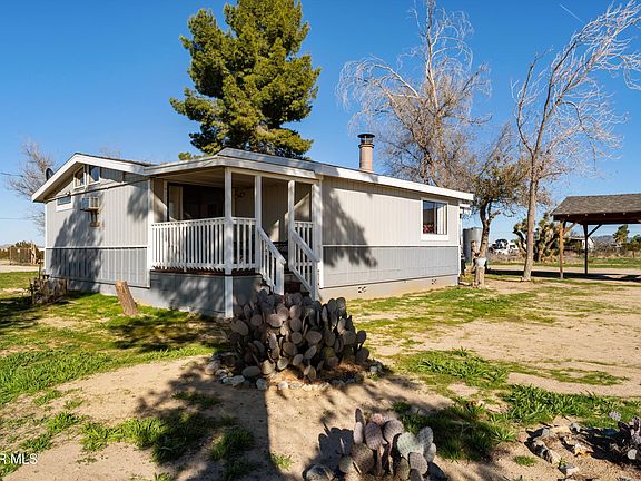 4th image of 17216 E Avenue T