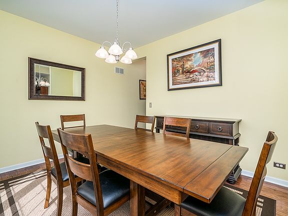 4th image of 25440 Pastoral Dr