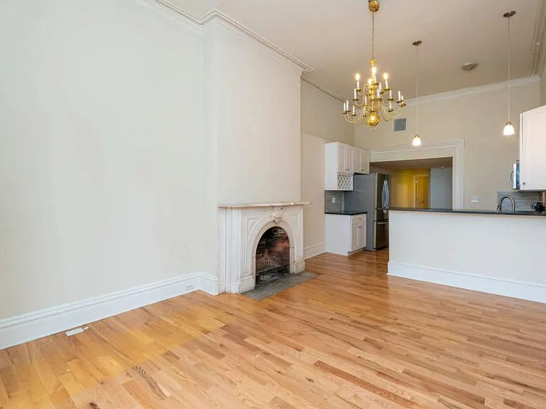 32 E Preston St #A — Photo 6