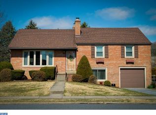 212 W 40th St, Reading, PA 19606