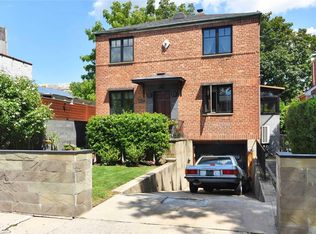 43-11 192nd St, Flushing, NY 11358
