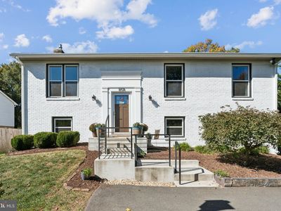 8518 Riverside Rd, Alexandria, VA, 22308