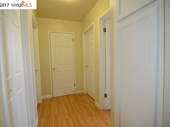 5th image of 2100 Biglow Dr