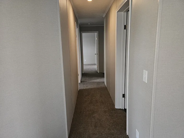 855 W Jefferson St #17 — Photo 8