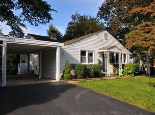 1104 Greenhill Rd, Flourtown, PA 19031