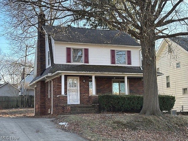 1st image of 422 N Firestone Blvd