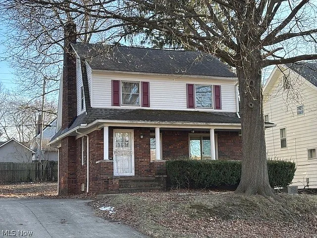 422 N Firestone Blvd photo 1
