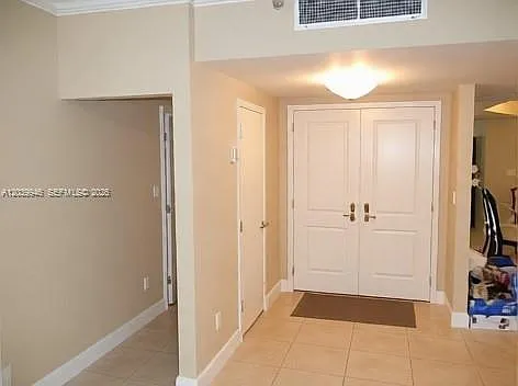 20281 E Country Club Dr #0 — Photo 2