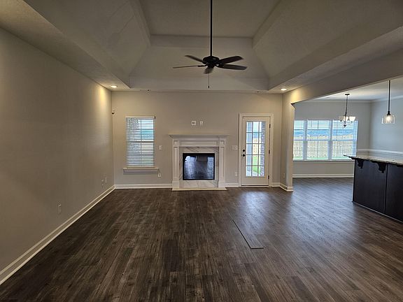 3rd image of 3462 Stockport Drive
