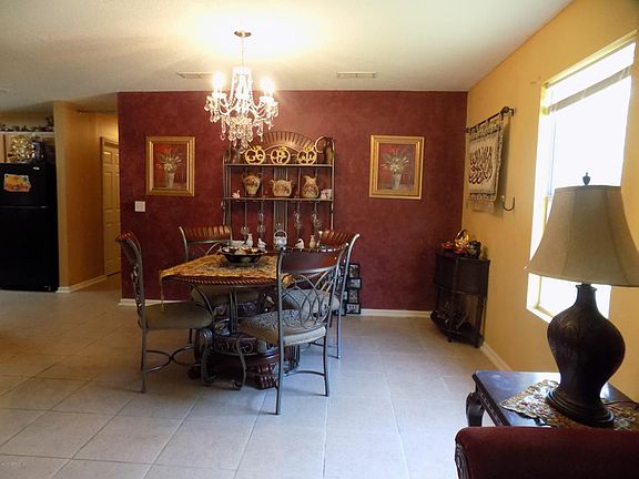 4th image of 1221 Homard Pl