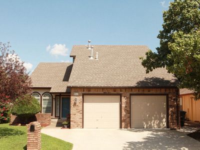 6311 S 90th Pl E, Tulsa, OK, 74133