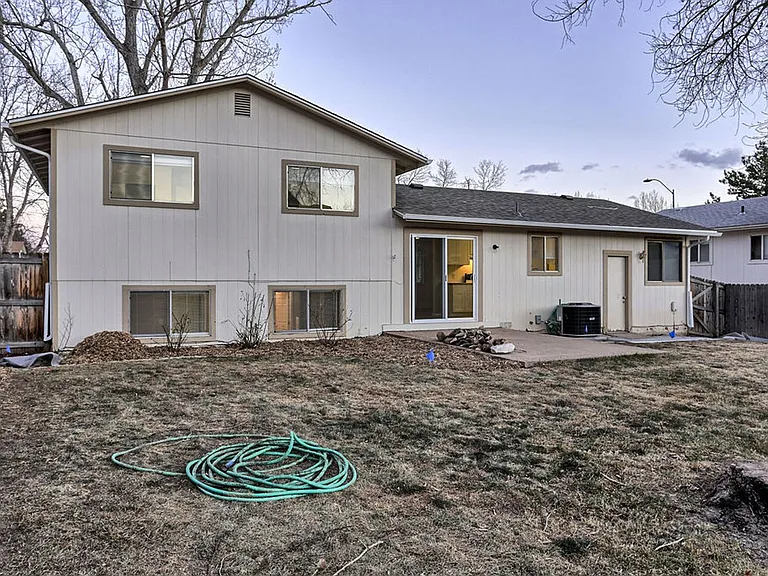 1137 Timber Ln — Photo 23