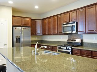 313 White Alder Dr, Bakersfield, CA 93314