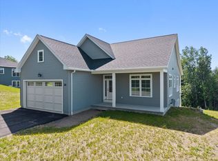 21 Galway Drive, Veazie, ME 04401