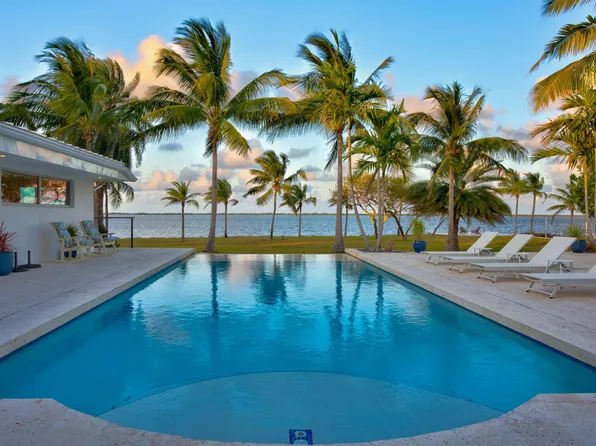 30680 Winifred St, Big Pine Key, FL 33043