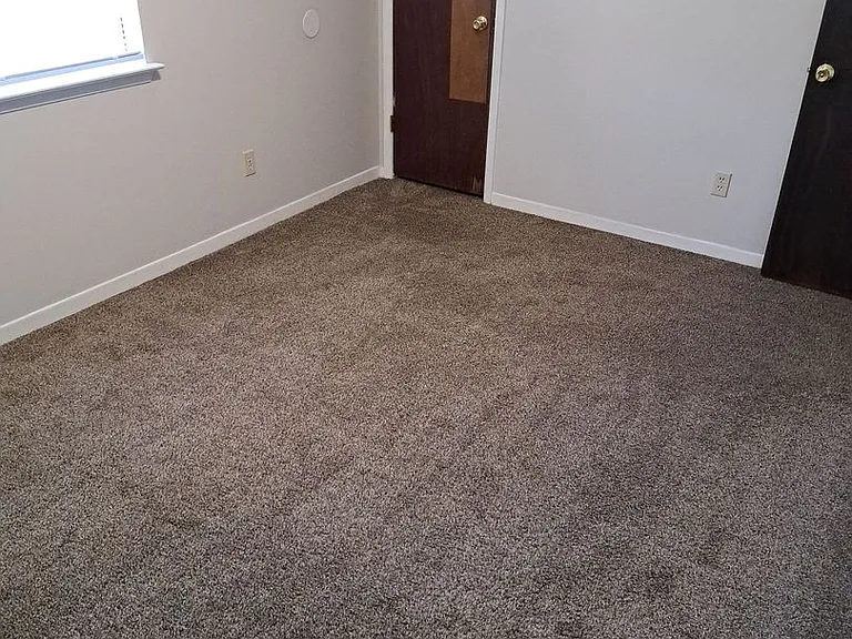 4837 S Lakewood Dr — Photo 17