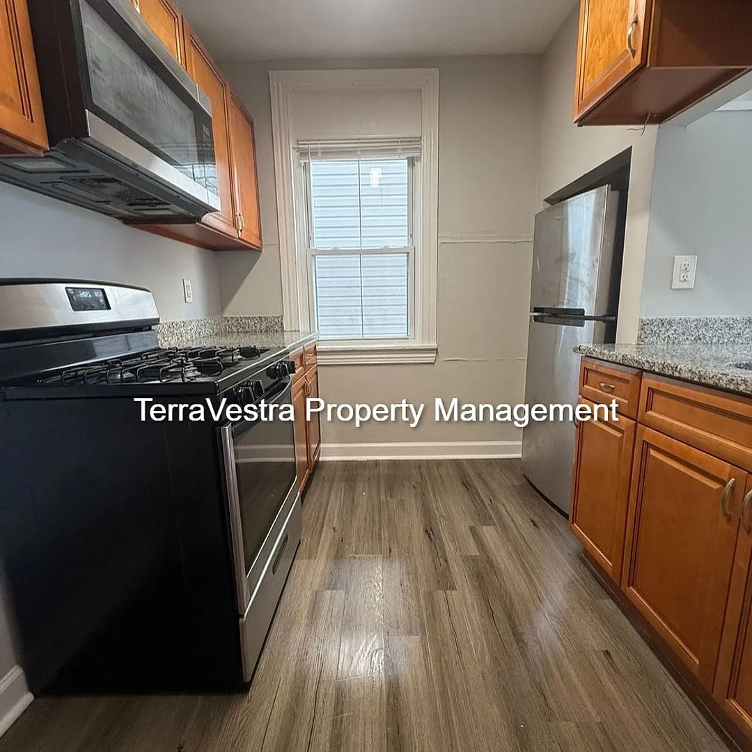 607 Market St photo 1