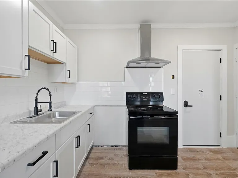 10144 Sterritt St #101 — Photo 4