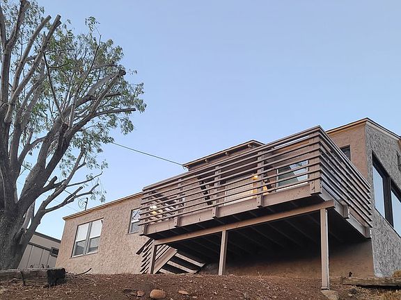 2nd image of 929 Maya St