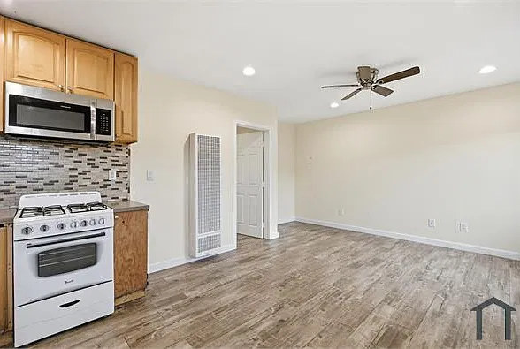 1 bed, $1,795 — Photo 4