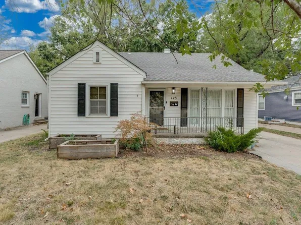 123 N Bleckley Dr, Wichita, KS 67208