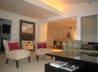 1657 S Riverside Dr, Palm Springs, CA 92264