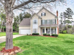 8801 Cedar Run Way, Charlotte, NC 28273