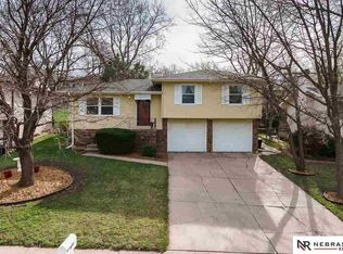 6615 S 151st St, Omaha, NE 68137