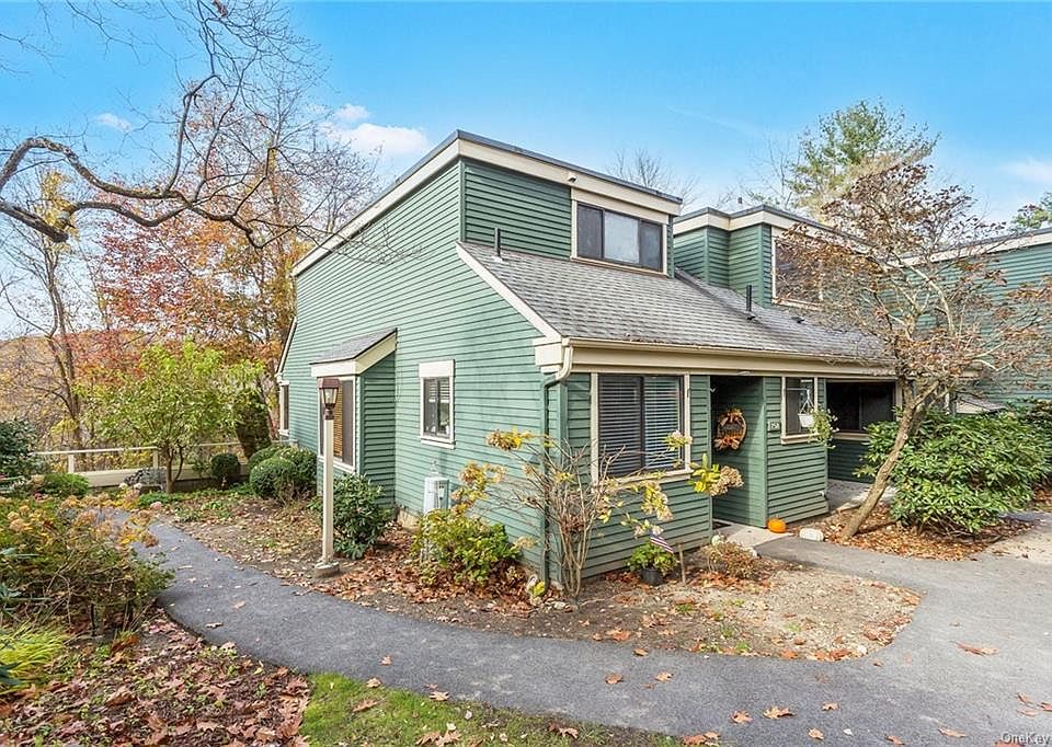 25 Heritage Hls Somers NY Zillow