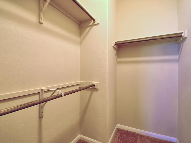 2880 Donnell Dr #1701 — Photo 18