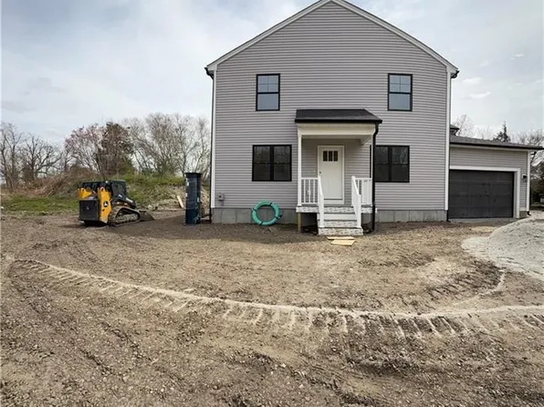 124 Birch Swamp Rd, Warren, RI