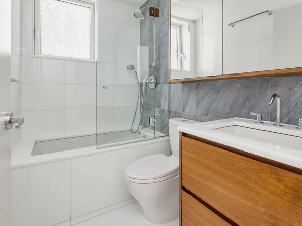 301 West 53rd Street image 8 of 9