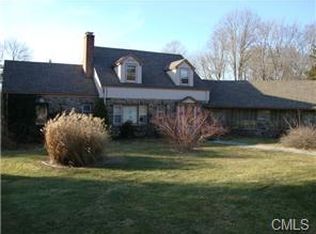 1229 Daniels Farm Rd, Trumbull, CT 06611