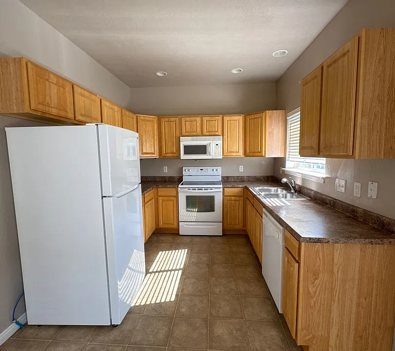 1551 W 300 S #70