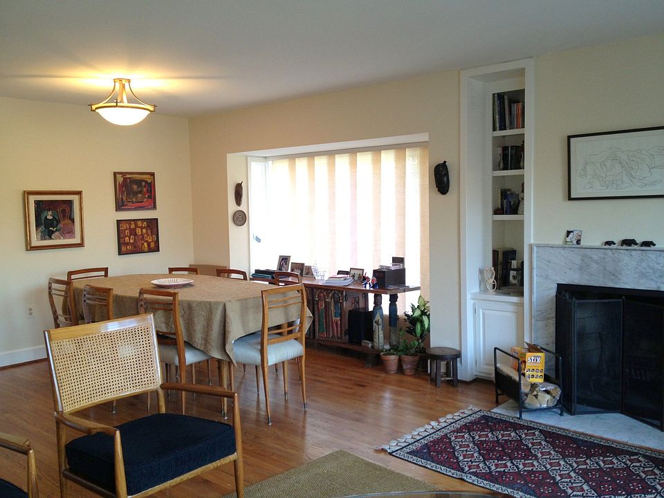 1st image of 4265 Embassy Park Dr NW