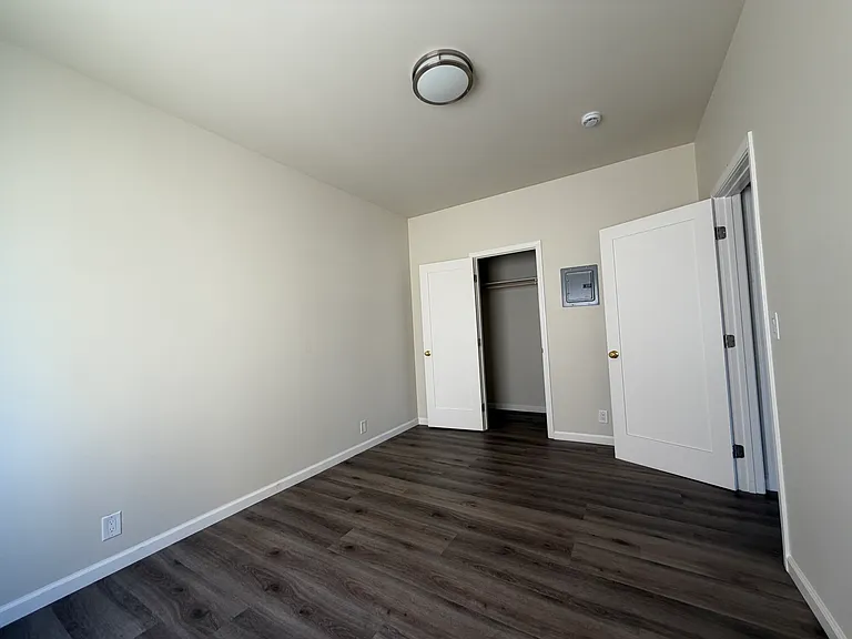 2416 8th Ave #301 — Photo 12