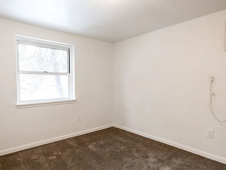 Brookside Apartments — Photo 16