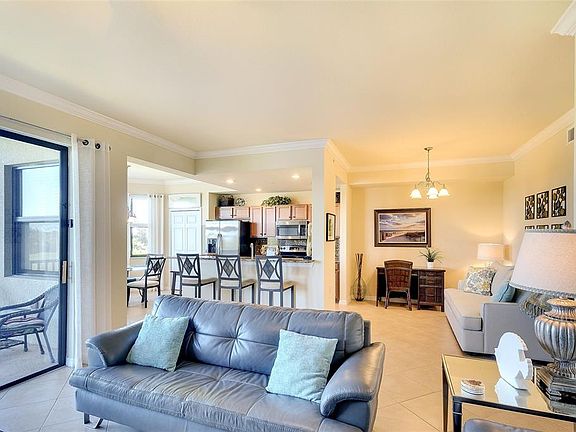 3rd image of 7121 River Hammock Dr Unit 303