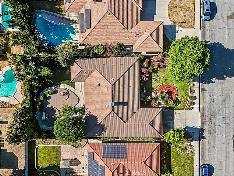 452 W Winnie Way — Photo 33