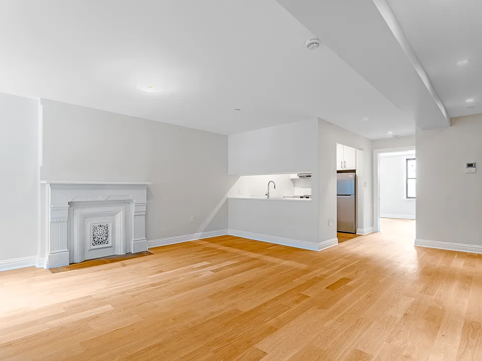 29 Herkimer St #1