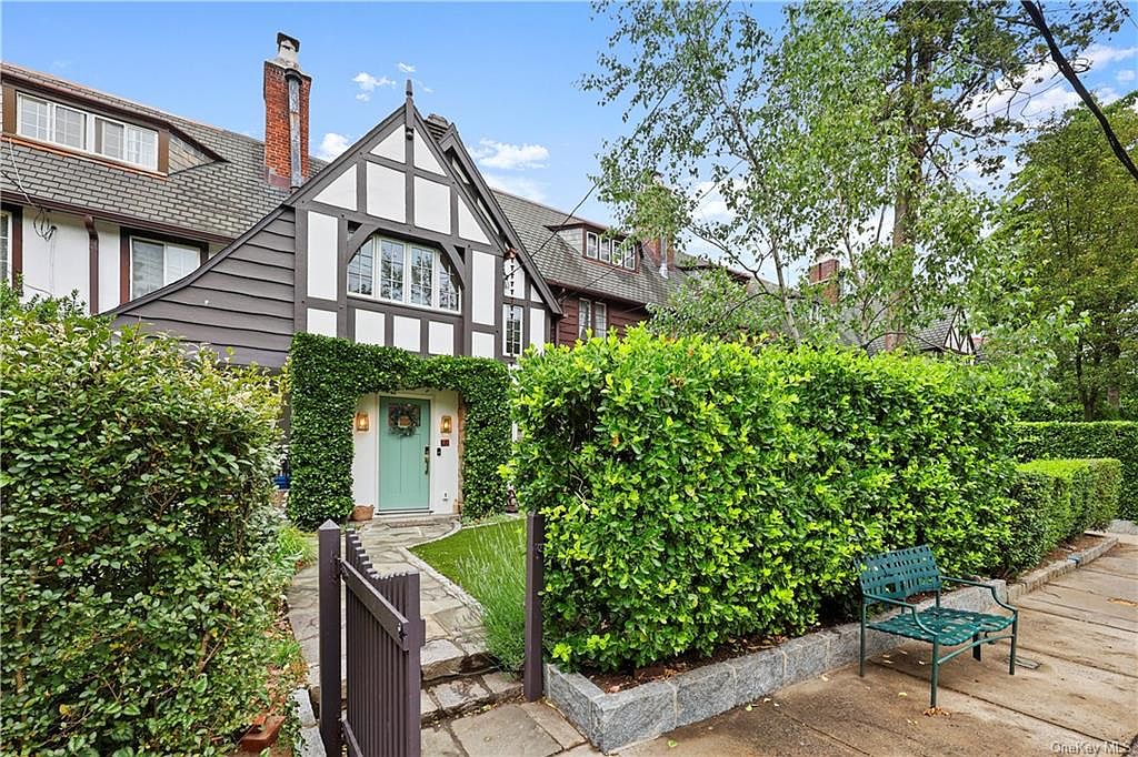 93 Kensington Road, Bronxville, NY 10708 Zillow
